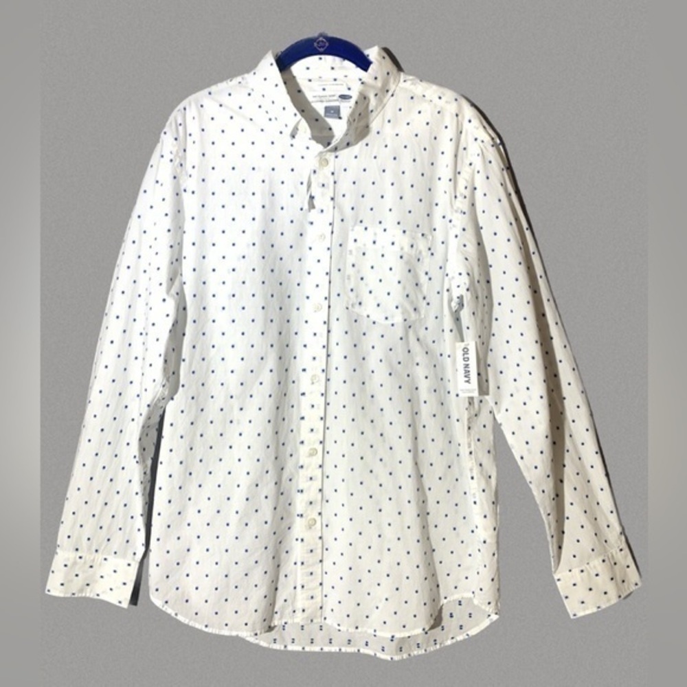Old Navy Square Dot Button Down Shirt